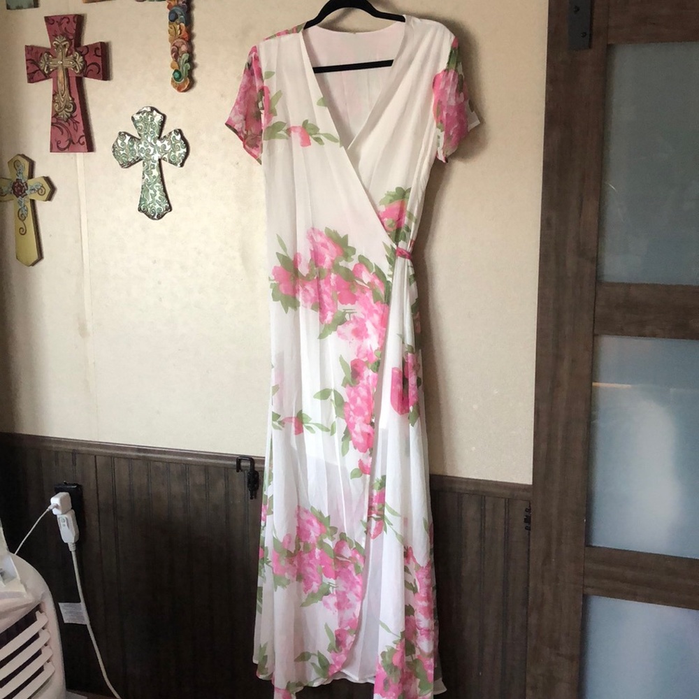 Wrap style dress